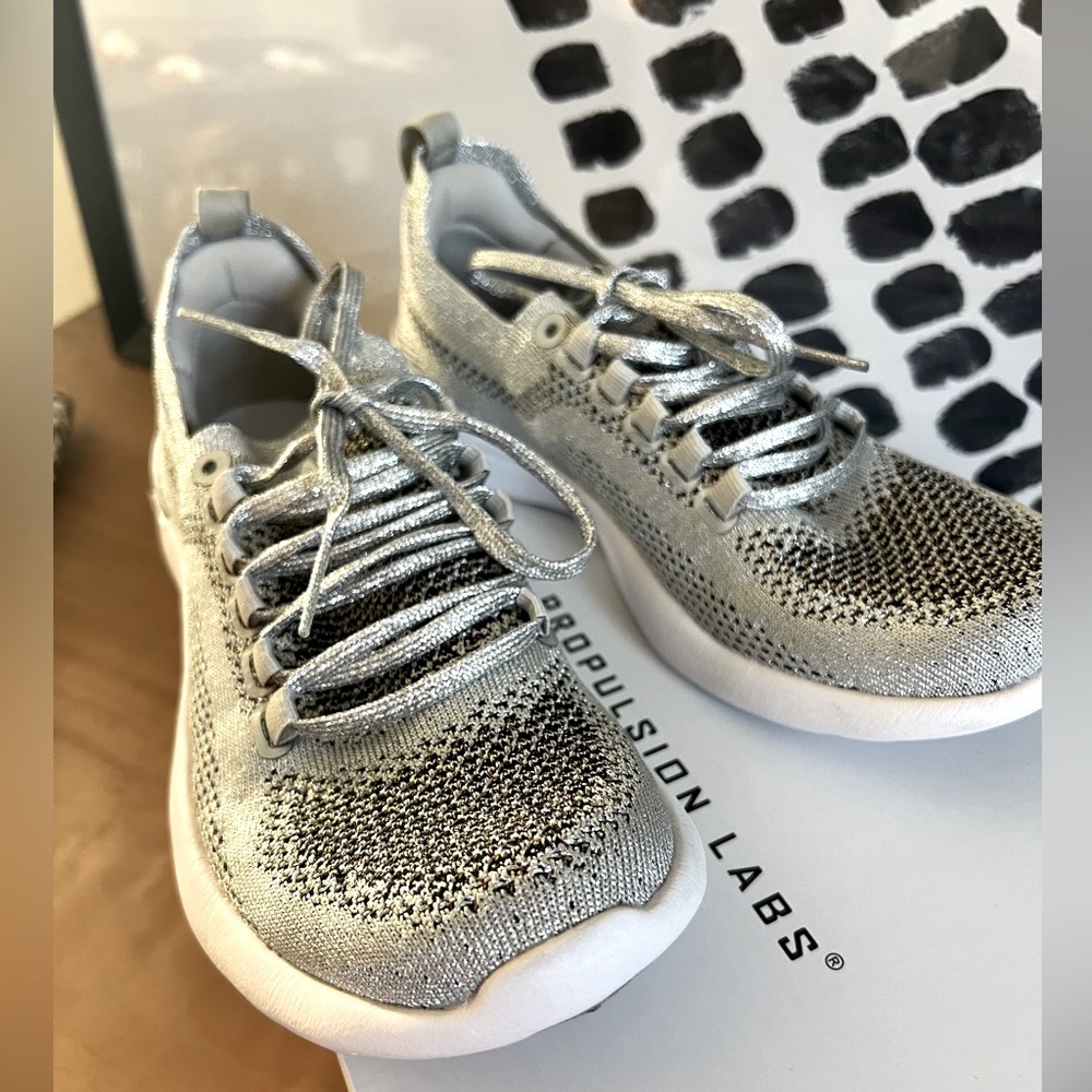 APL Techloom Breeze - Silver Metallic